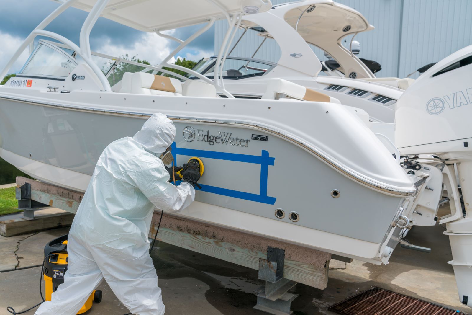 Fiberglass boat repair service in Maryland